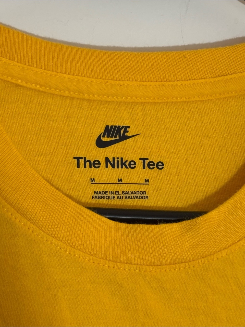 Nike Men’s Long-Sleeve Basketball Graphic Tee - Yellow with Multi-Panel Chest - Picture 5 of 5